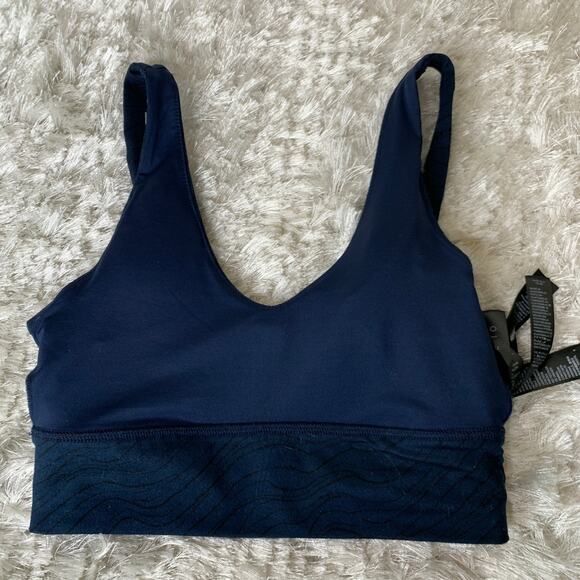 Core 10 Blue Sports Bra Sz XS  Ripple Stripe Pattern - Picture 4 of 6
